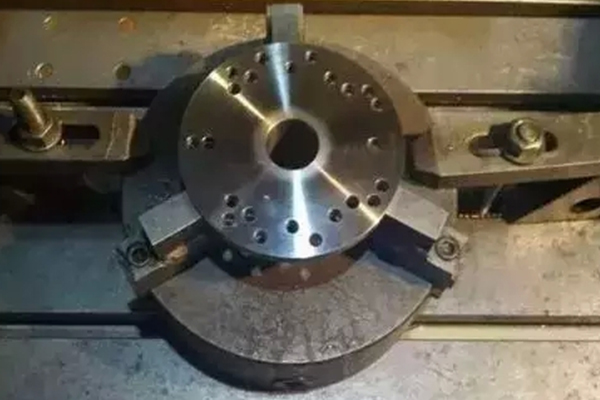 鋁加工中心專用夾具定位