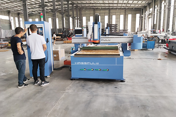 哈思孚HASSFULL工廠加工中心調試